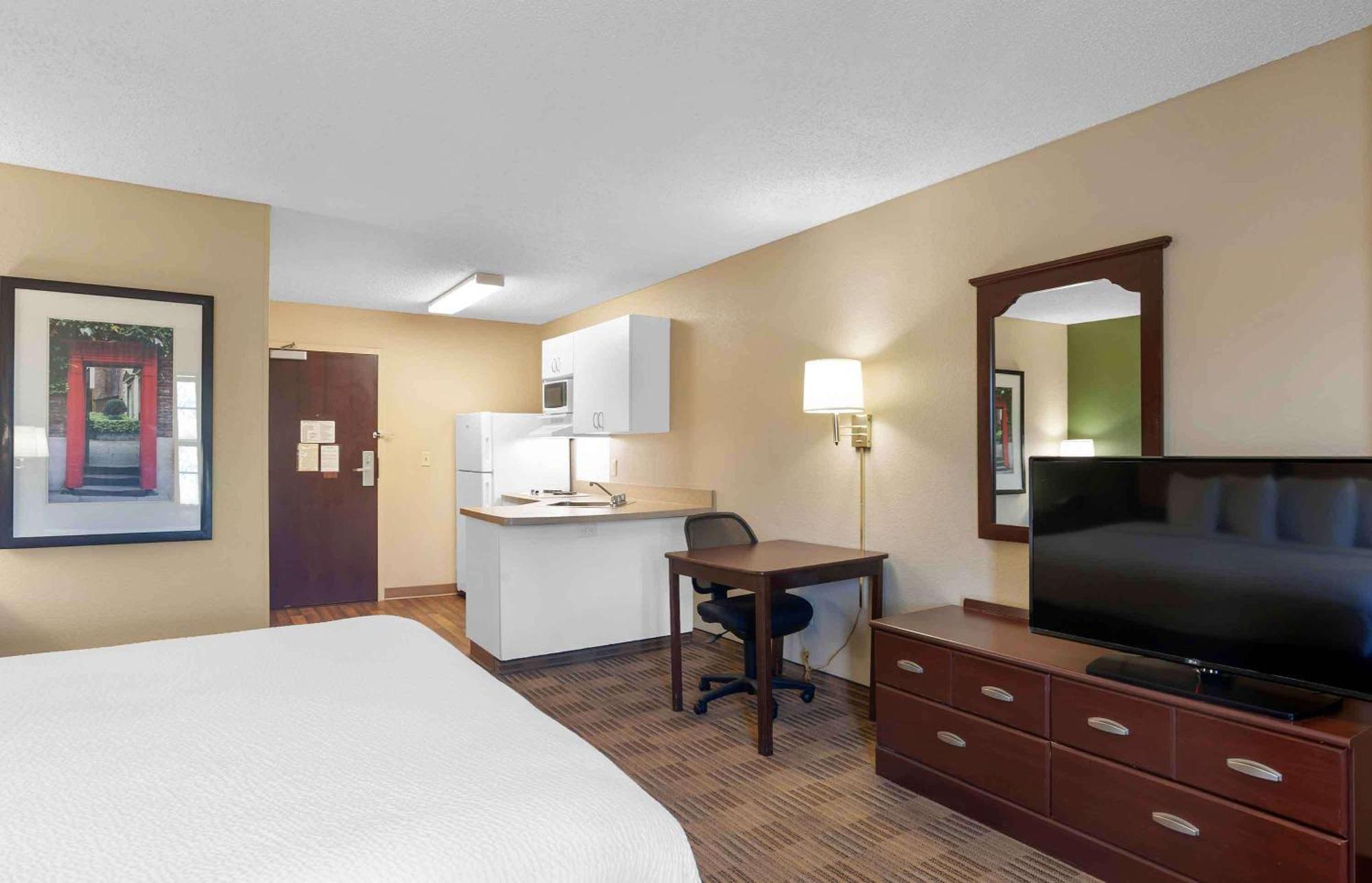 Extended Stay America Suites - San Diego - Mission Valley - Stadium Экстерьер фото